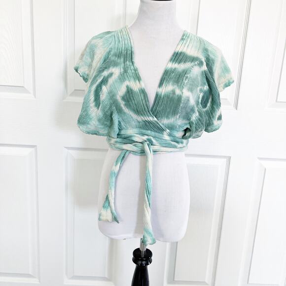 Jen's Pirate Booty Tie Dye Grenada Crop Top - Picture 2 of 8